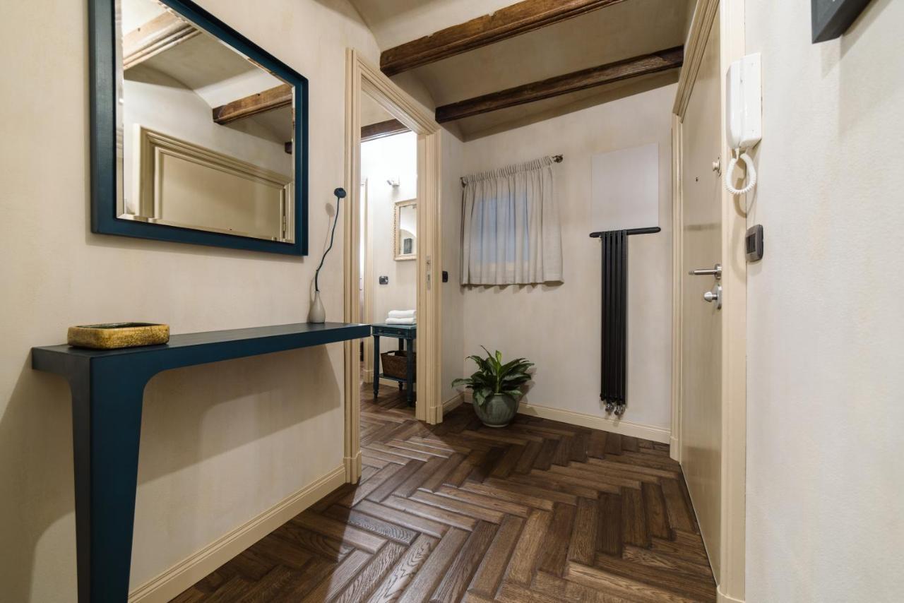 Apartment Nil Sine Deo Genoa