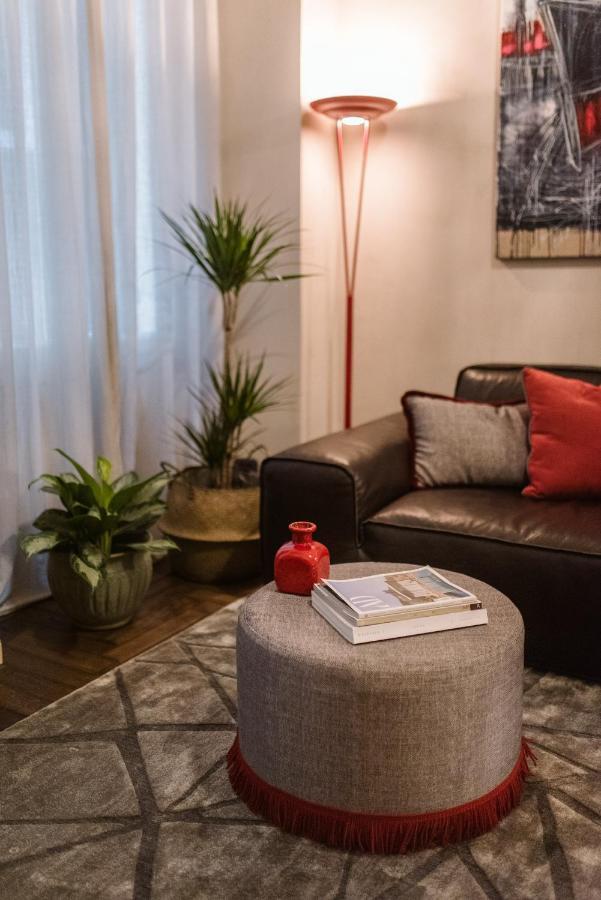 Nil Sine Deo Apartment